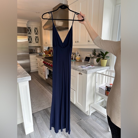 FASHION NOVA EVENING DRESS - Picture 2 of 5